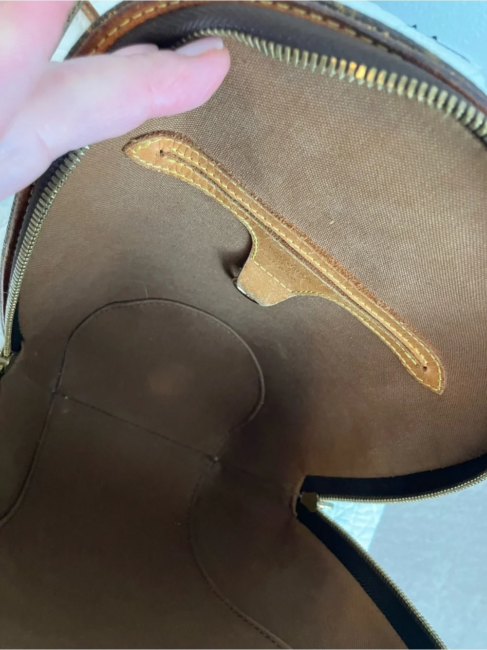 Authentic Louis Vuitton Monogram Vintage Ellipse Backpack - Picture 11 of 14